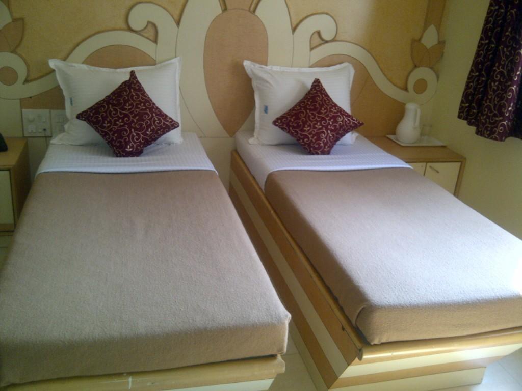 Om Sai Palace Hotell Pune Eksteriør bilde