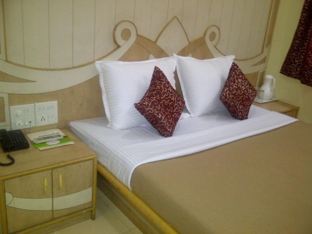 Om Sai Palace Hotell Pune Rom bilde
